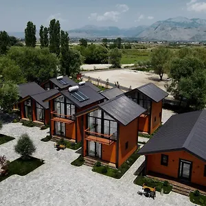  Rezort Hysaj Agroturizem